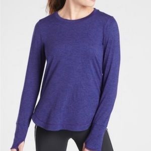 Athleta Uptempo CYA top. Purpleish/blue deep periwinkle color. XL